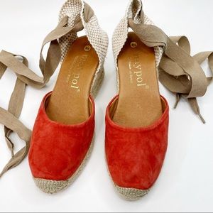Anthropologie Red and Tan Espadrilles